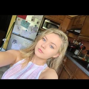 Meet your Posher, Alaina